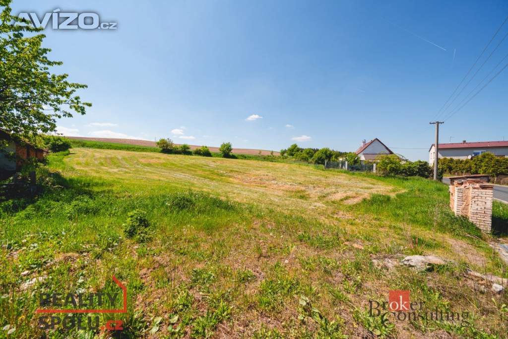 Foto inzerátu Prodej stavebního pozemku 2 037 m², Osek