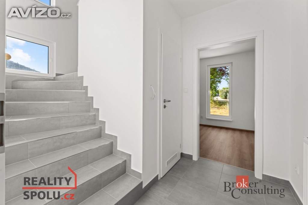 Foto inzerátu Prodej rodinného domu 153 m², Chýně