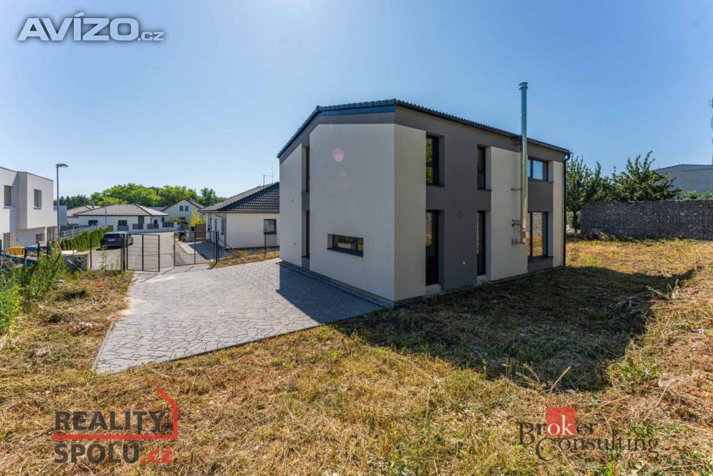 Foto inzerátu Prodej rodinného domu 153 m², Chýně