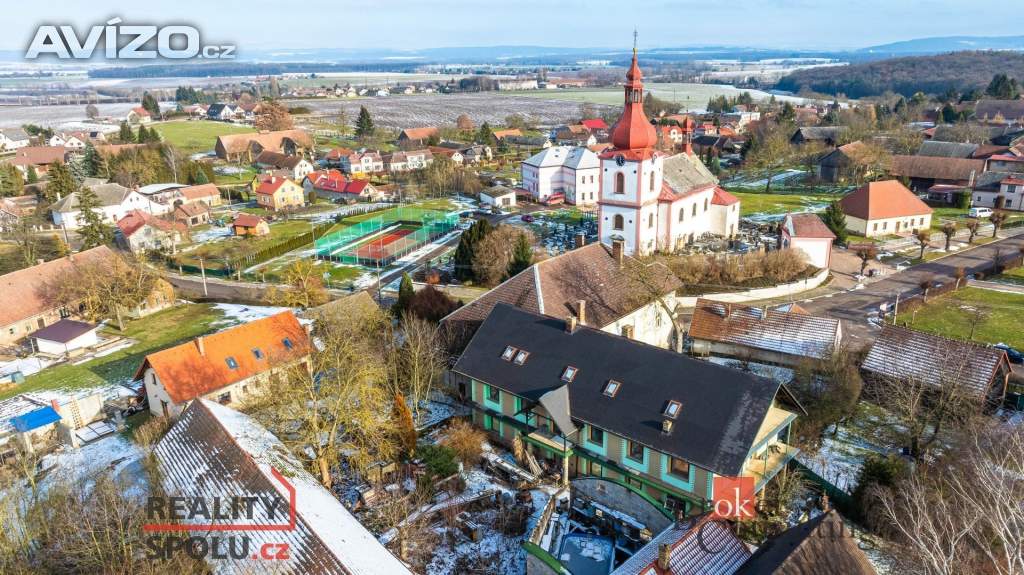 Foto inzerátu Prodej rodinné domy, 300 m² - Nemyčeves