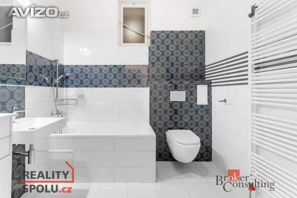 Foto inzerátu Prodej byty 2+1, 77 m² - Pardubice - Svítkov