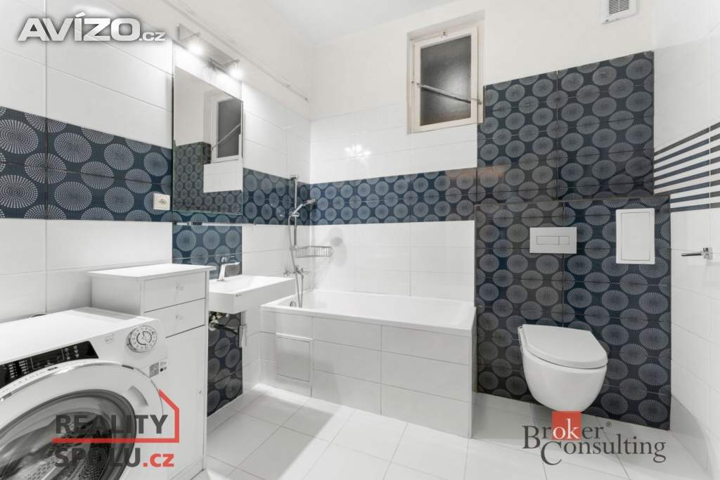 Foto inzerátu Prodej byty 2+1, 77 m² - Pardubice - Svítkov