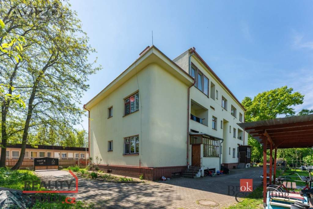 Foto inzerátu Prodej byty 2+1, 77 m² - Pardubice - Svítkov