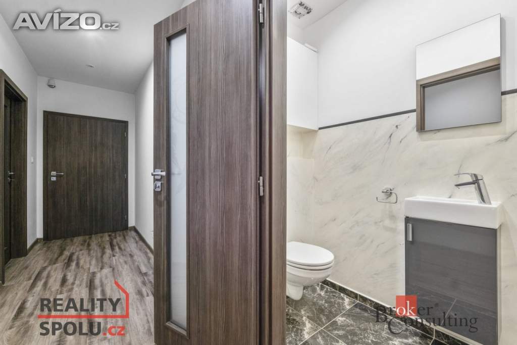 Foto inzerátu Prodej rodinného domu 178 m², Podolí