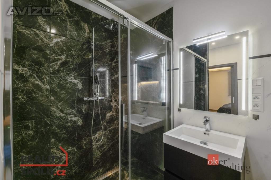 Foto inzerátu Prodej rodinného domu 178 m², Podolí