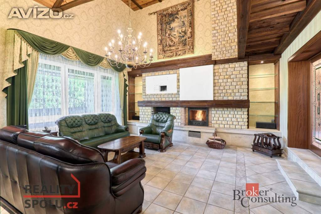 Foto inzerátu Prodej rodinné domy, 388 m² - Karlovy Vary - Tašovice