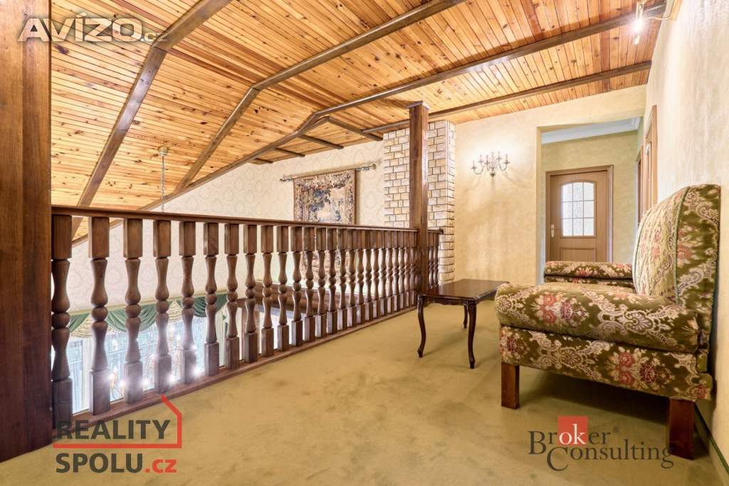 Foto inzerátu Prodej rodinné domy, 388 m² - Karlovy Vary - Tašovice