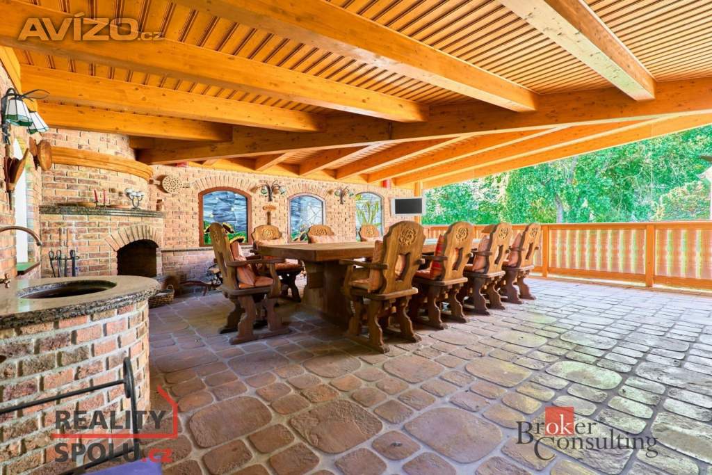 Foto inzerátu Prodej rodinné domy, 388 m² - Karlovy Vary - Tašovice