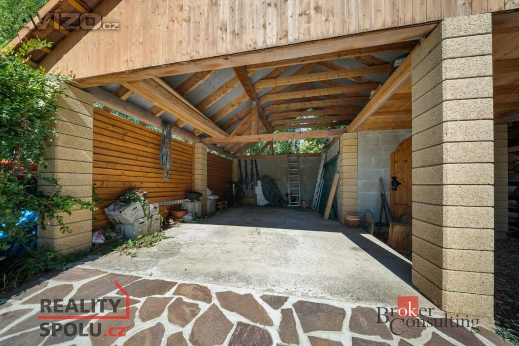 Foto inzerátu Prodej rodinného domu 170 m², Libušín