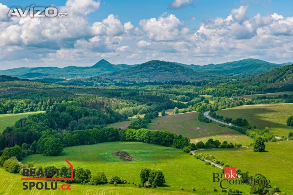 Foto inzerátu Prodej komerčního pozemku 1 942 m², Jablonné v Podještědí