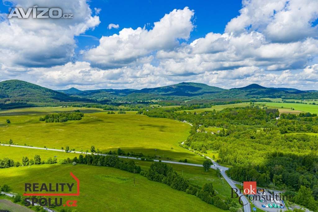 Foto inzerátu Prodej komerčního pozemku 1 942 m², Jablonné v Podještědí