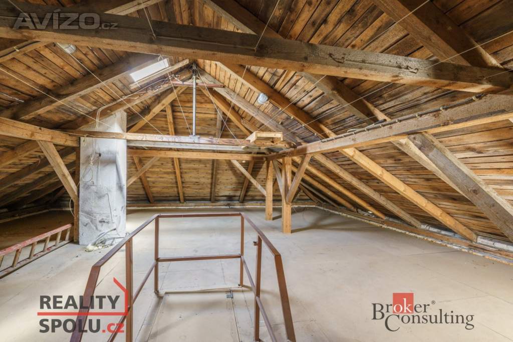 Foto inzerátu Prodej rodinné domy, 200 m² - Janov nad Nisou