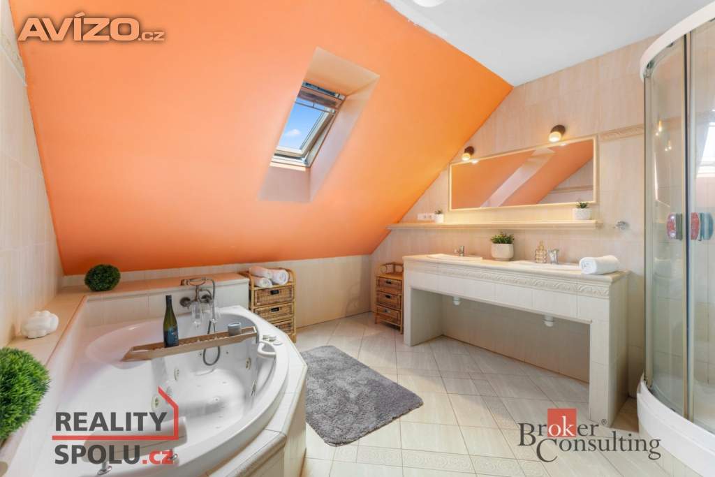 Foto inzerátu Prodej rodinné domy, 122 m² -