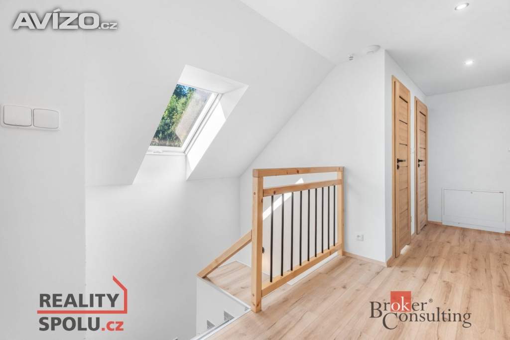 Foto inzerátu Prodej rodinného domu 203 m², Rybniště