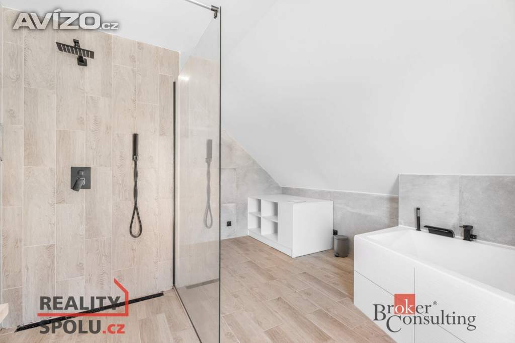Foto inzerátu Prodej rodinného domu 203 m², Rybniště