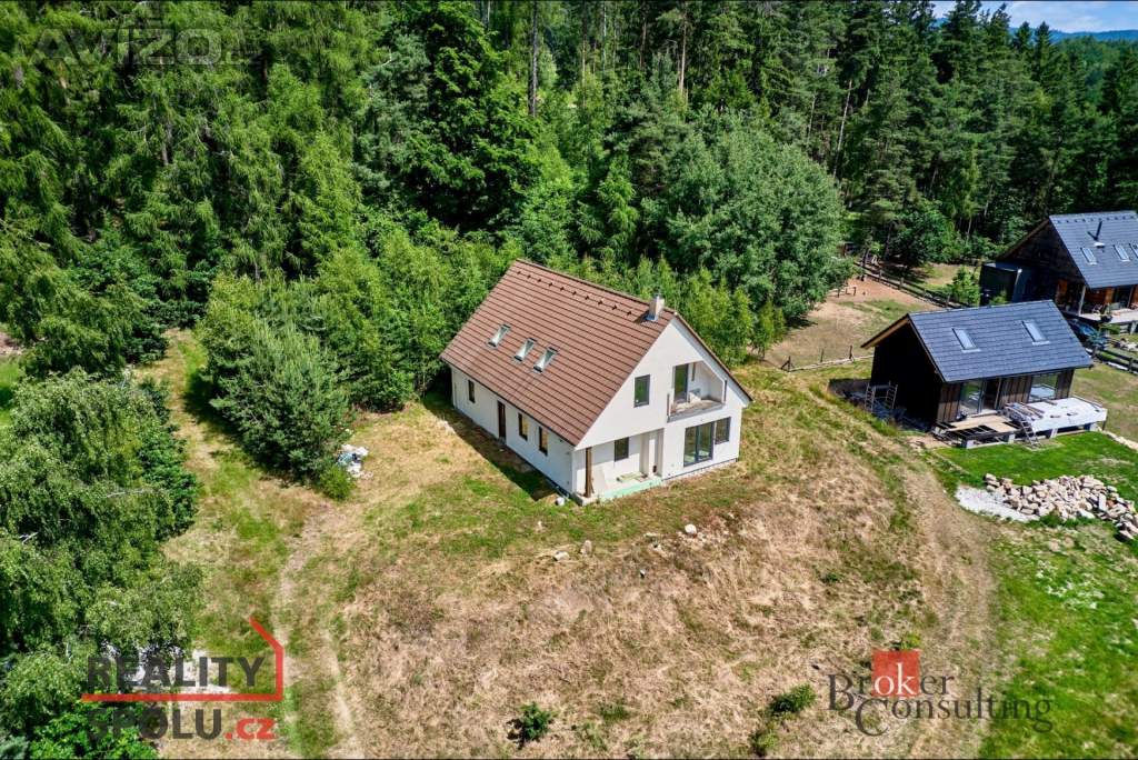 Foto inzerátu Prodej rodinné domy, 202 m² - Smolné Pece