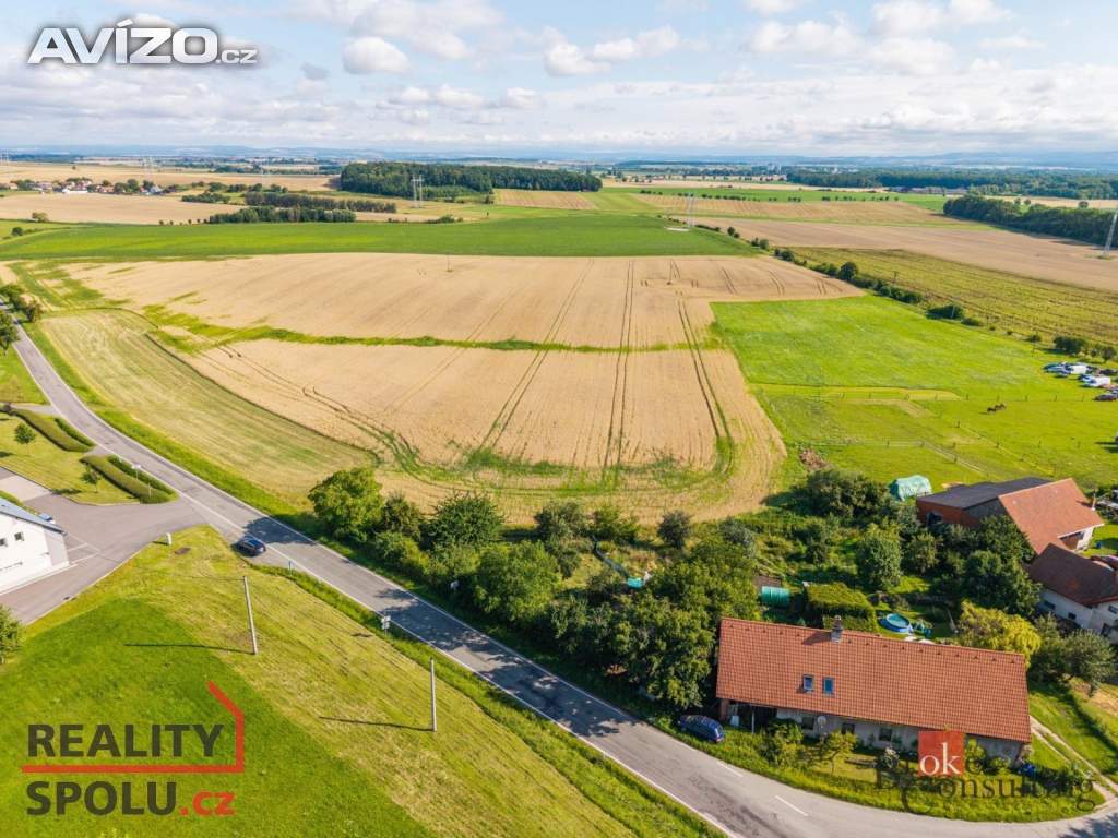 Foto inzerátu Prodej stavebního pozemku 1 048 m², Vysoký Újezd