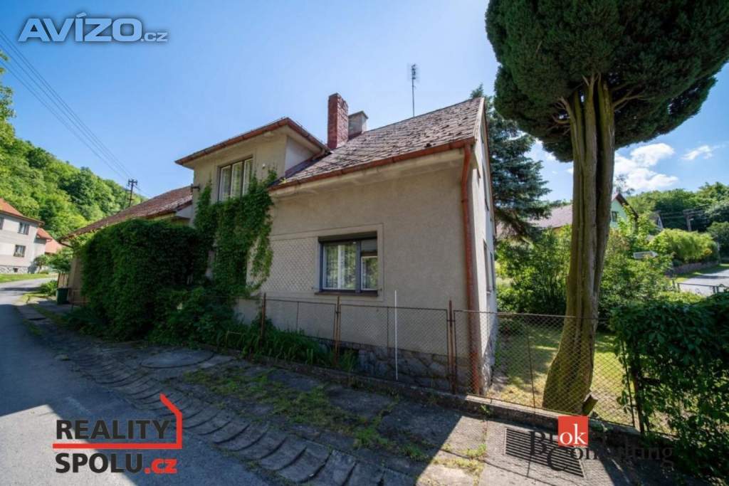 Foto inzerátu Prodej rodinného domu 239 m², Chleny