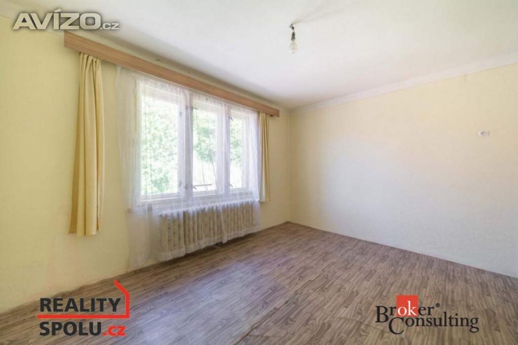 Foto inzerátu Prodej rodinného domu 239 m², Chleny