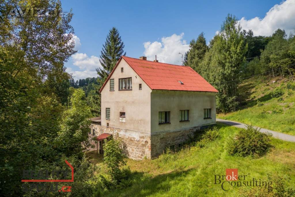 Foto inzerátu Prodej rodinného domu 379 m², Janov nad Nisou