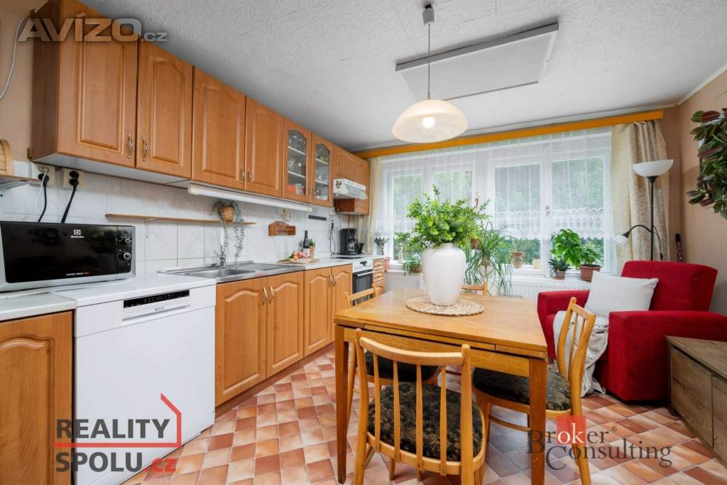 Foto inzerátu Prodej rodinného domu 379 m², Janov nad Nisou