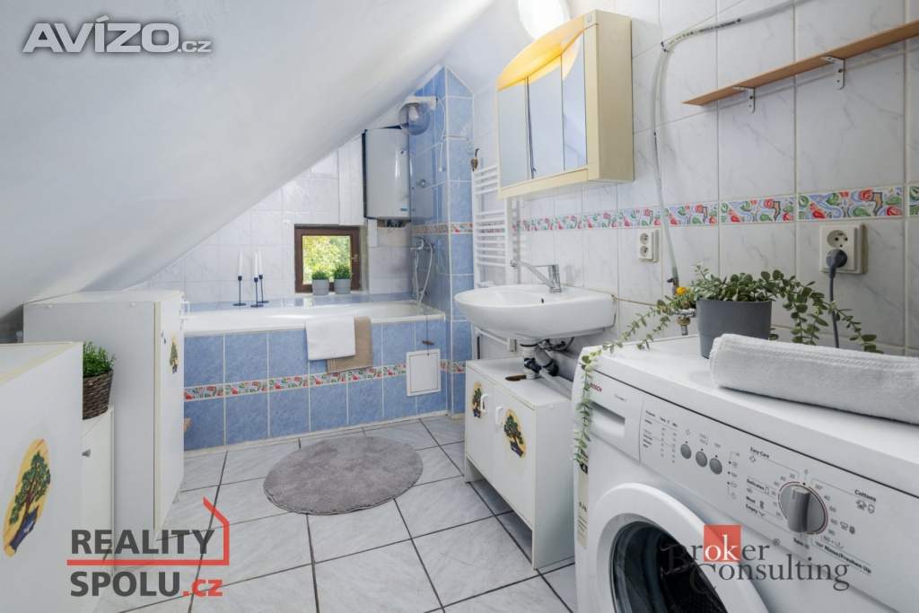 Foto inzerátu Prodej rodinného domu 379 m², Janov nad Nisou