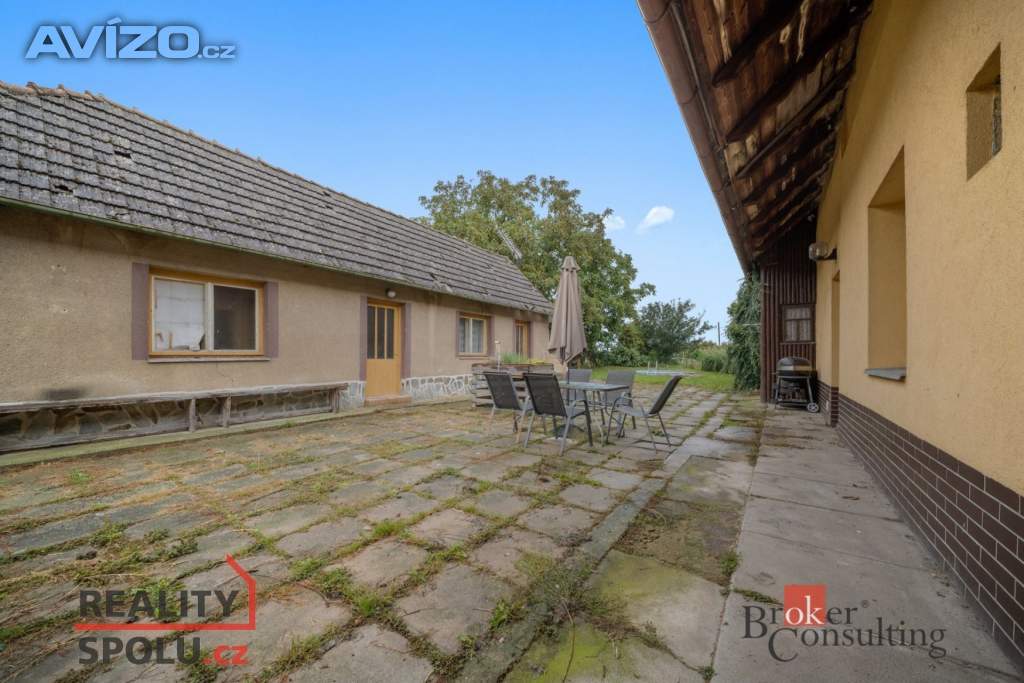 Foto inzerátu Prodej rodinného domu 189 m², Běrunice