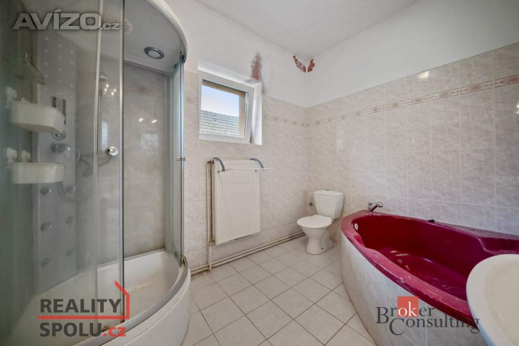 Foto inzerátu Prodej rodinného domu 189 m², Běrunice
