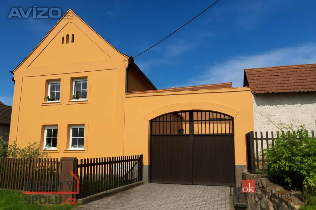 Prodej rodinného domu 230 m², Černuc