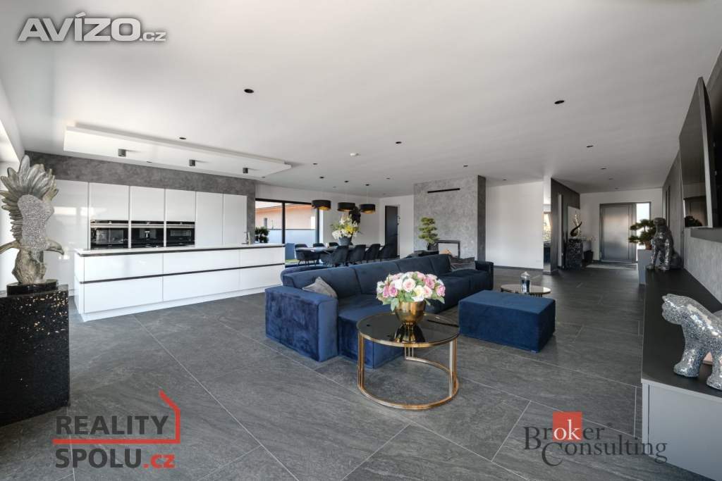 Foto inzerátu Prodej rodinného domu 216 m², Úherce