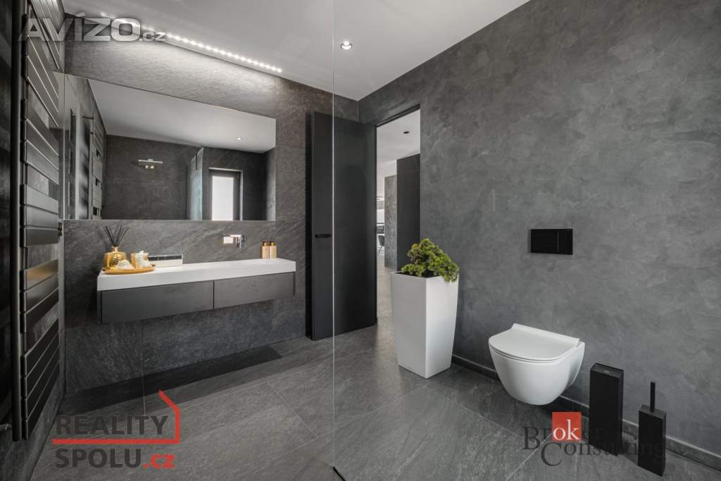 Foto inzerátu Prodej rodinného domu 216 m², Úherce