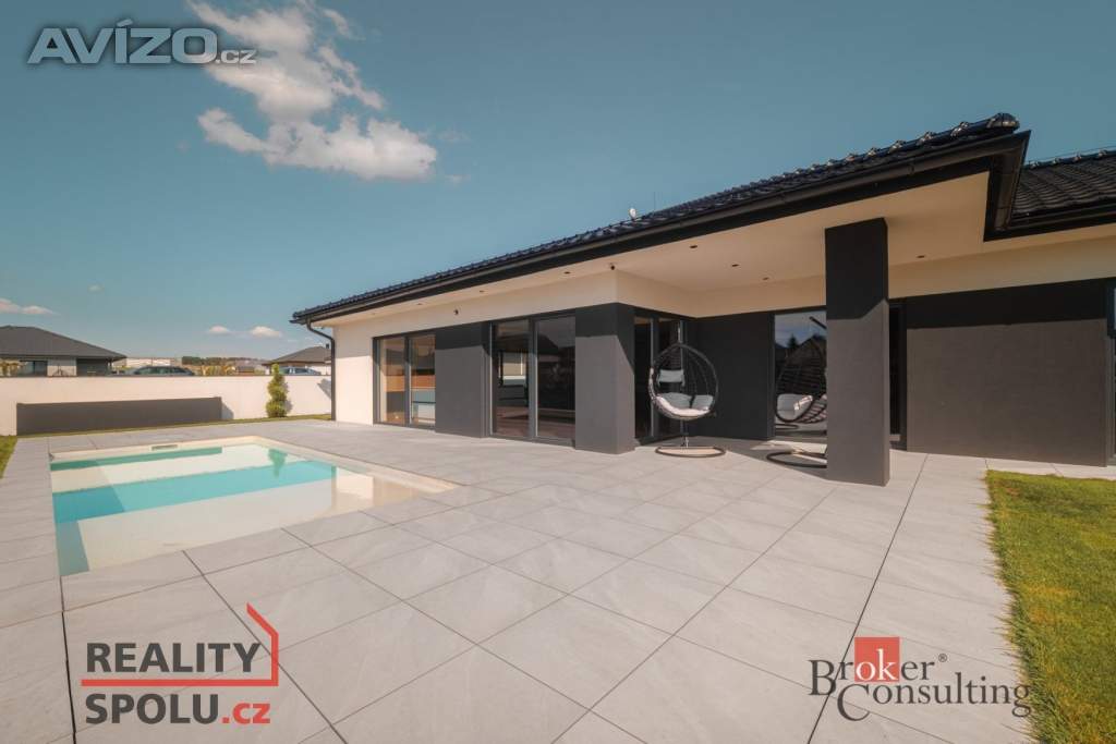 Foto inzerátu Prodej rodinného domu 216 m², Úherce