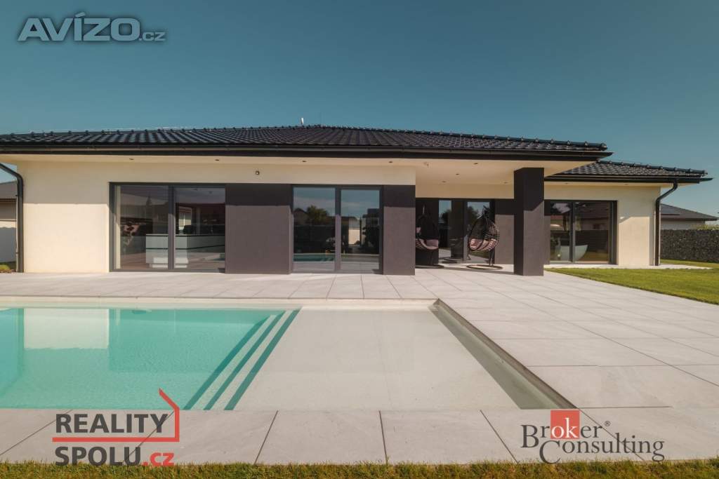 Foto inzerátu Prodej rodinného domu 216 m², Úherce