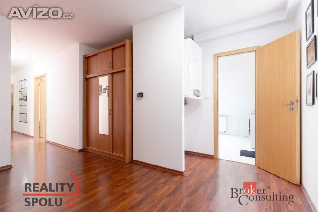 Foto inzerátu Prodej bytu 3+kk 120 m², Babice