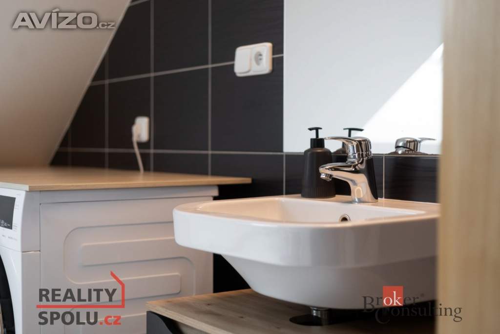 Foto inzerátu Prodej bytu 3+kk 120 m², Babice