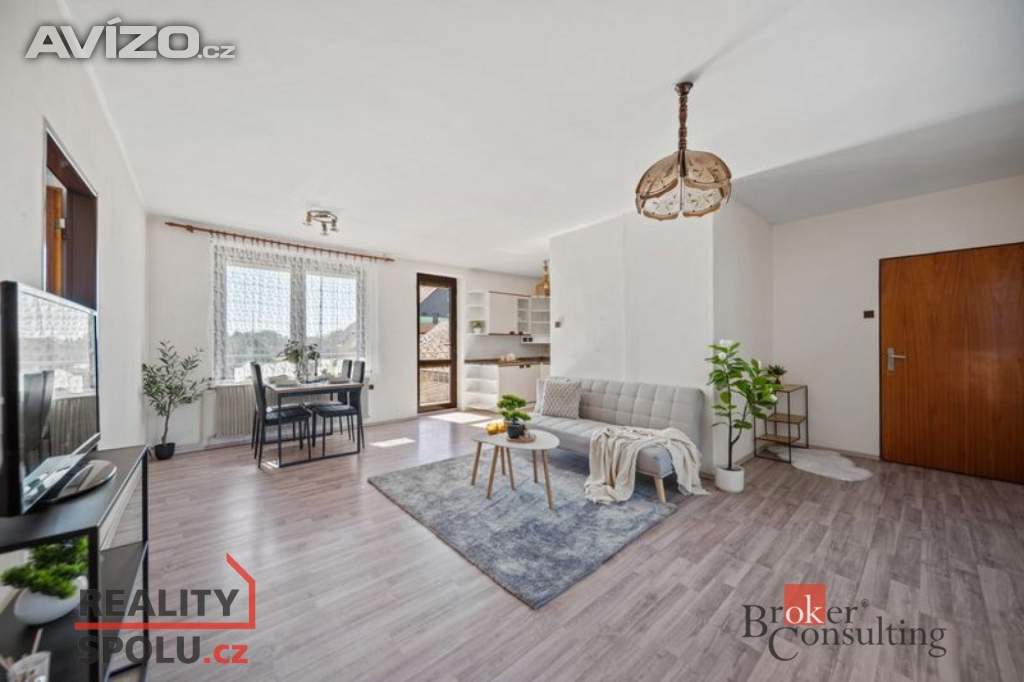 Prodej rodinného domu 200 m², Dubenec