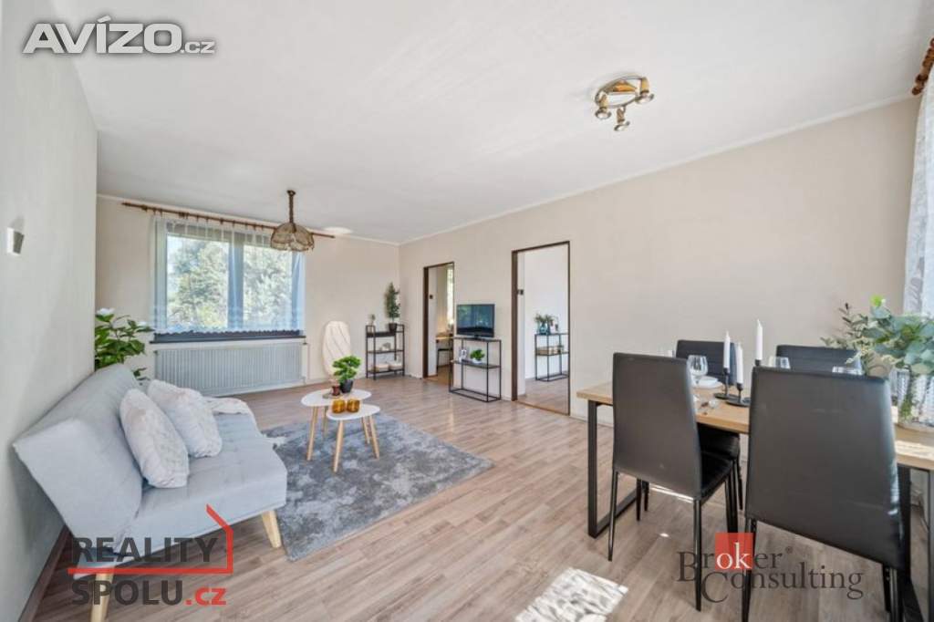 Foto inzerátu Prodej rodinného domu 200 m², Dubenec