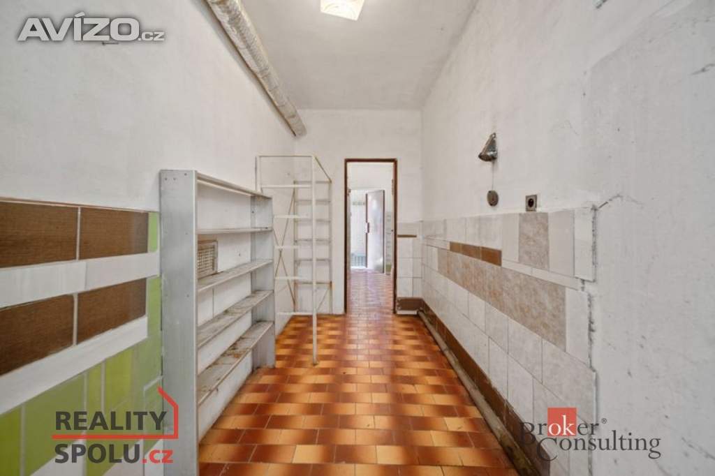 Foto inzerátu Prodej rodinného domu 200 m², Dubenec