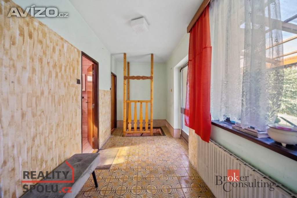 Foto inzerátu Prodej rodinného domu 200 m², Dubenec