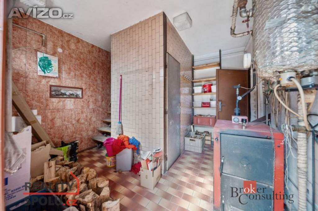 Foto inzerátu Prodej rodinného domu 200 m², Dubenec