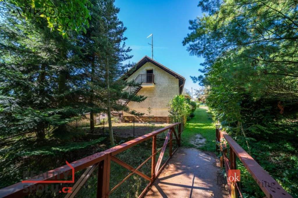 Foto inzerátu Prodej rodinného domu 200 m², Dubenec