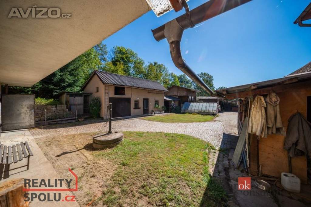 Foto inzerátu Prodej rodinného domu 200 m², Dubenec