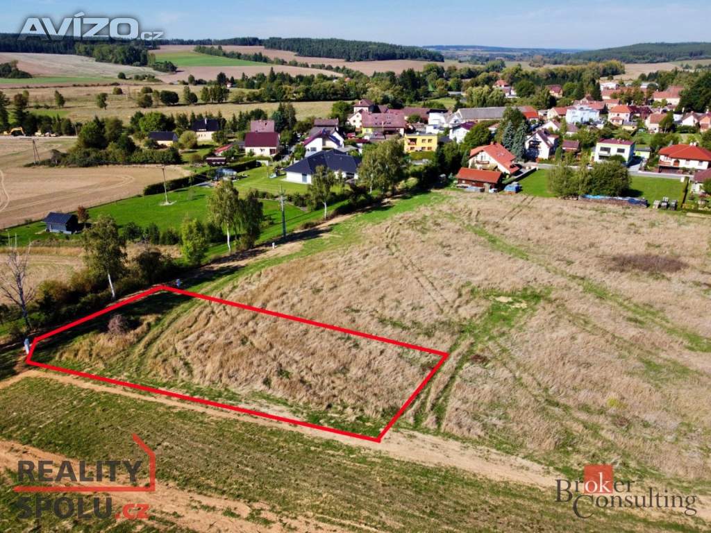 Prodej stavebního pozemku 850 m², Osvračín