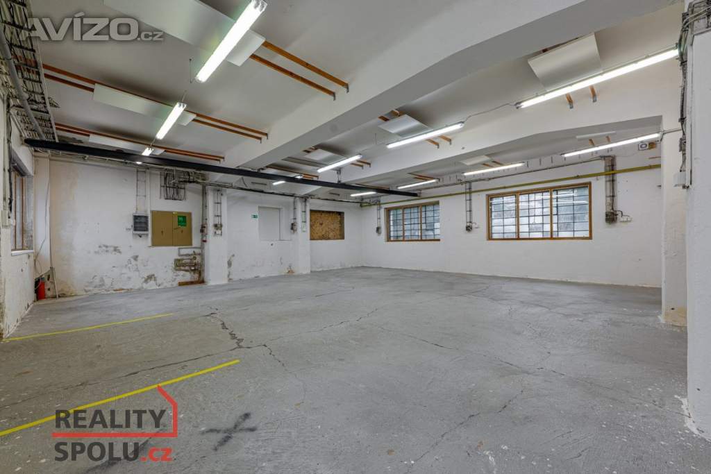 Pronájem obchodního prostoru 100 m², Blovice