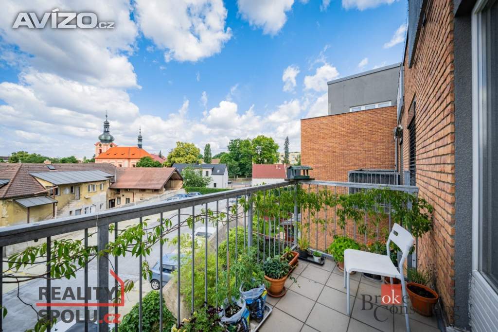 Prodej byty 2+kk, 66 m² - Praha - Uhříněves