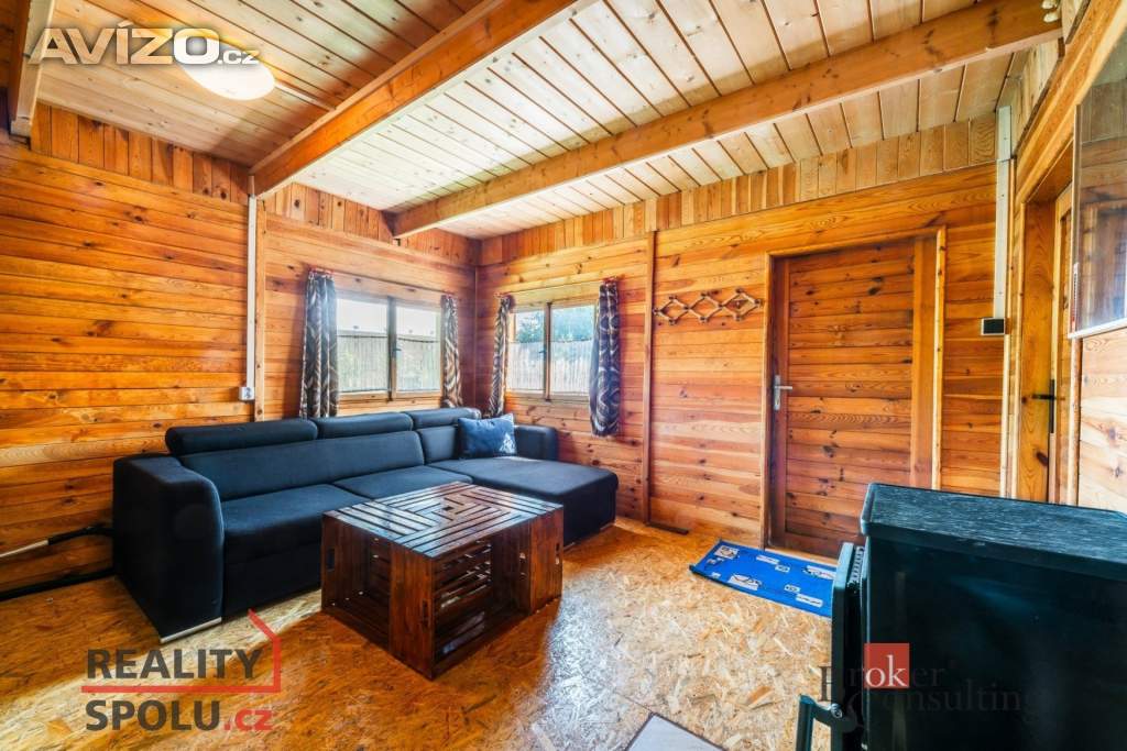 Prodej chaty 61 m², Velenov