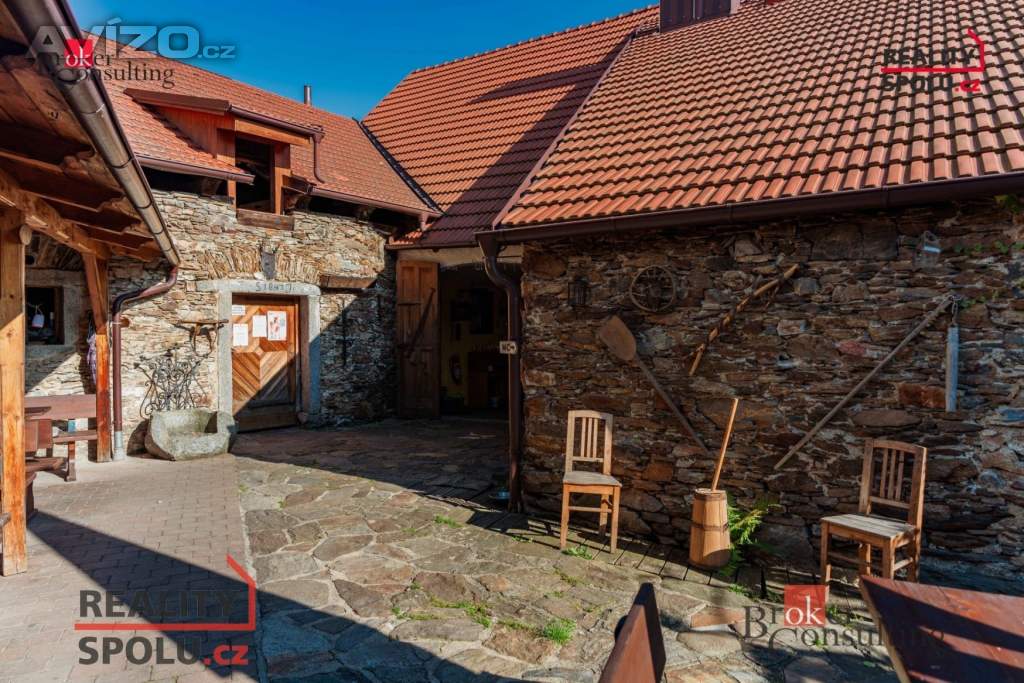 Foto inzerátu Prodej restaurace 161 m², Velhartice