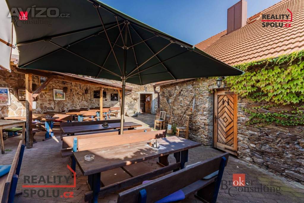 Foto inzerátu Prodej restaurace 161 m², Velhartice