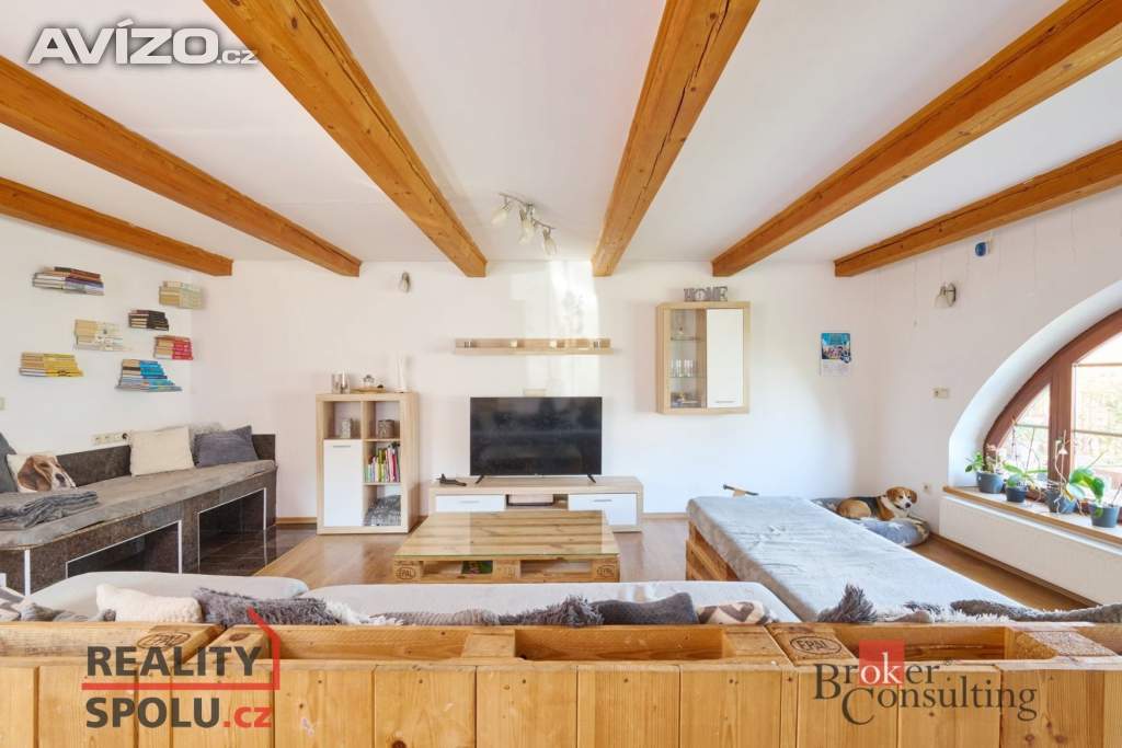 Foto inzerátu Prodej rodinného domu 220 m², Kluky