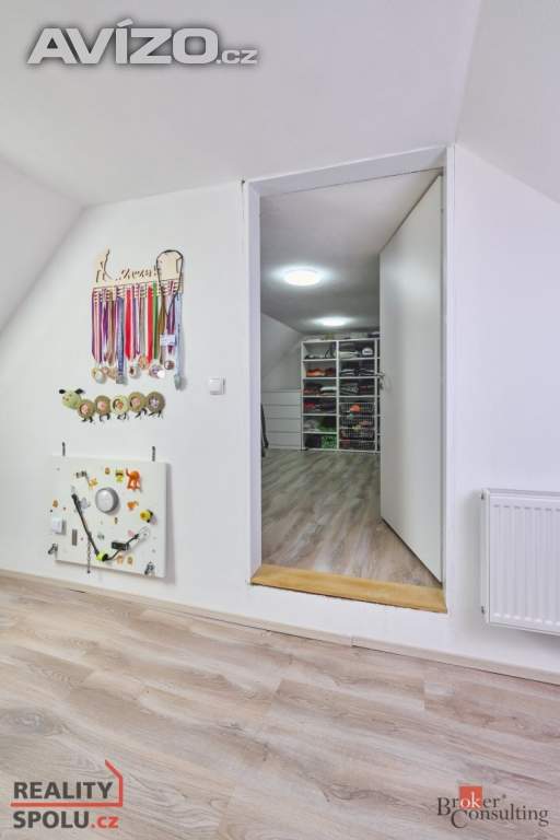 Foto inzerátu Prodej rodinného domu 220 m², Kluky